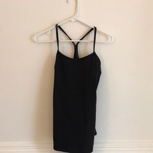 Lululemon Power Pose  top